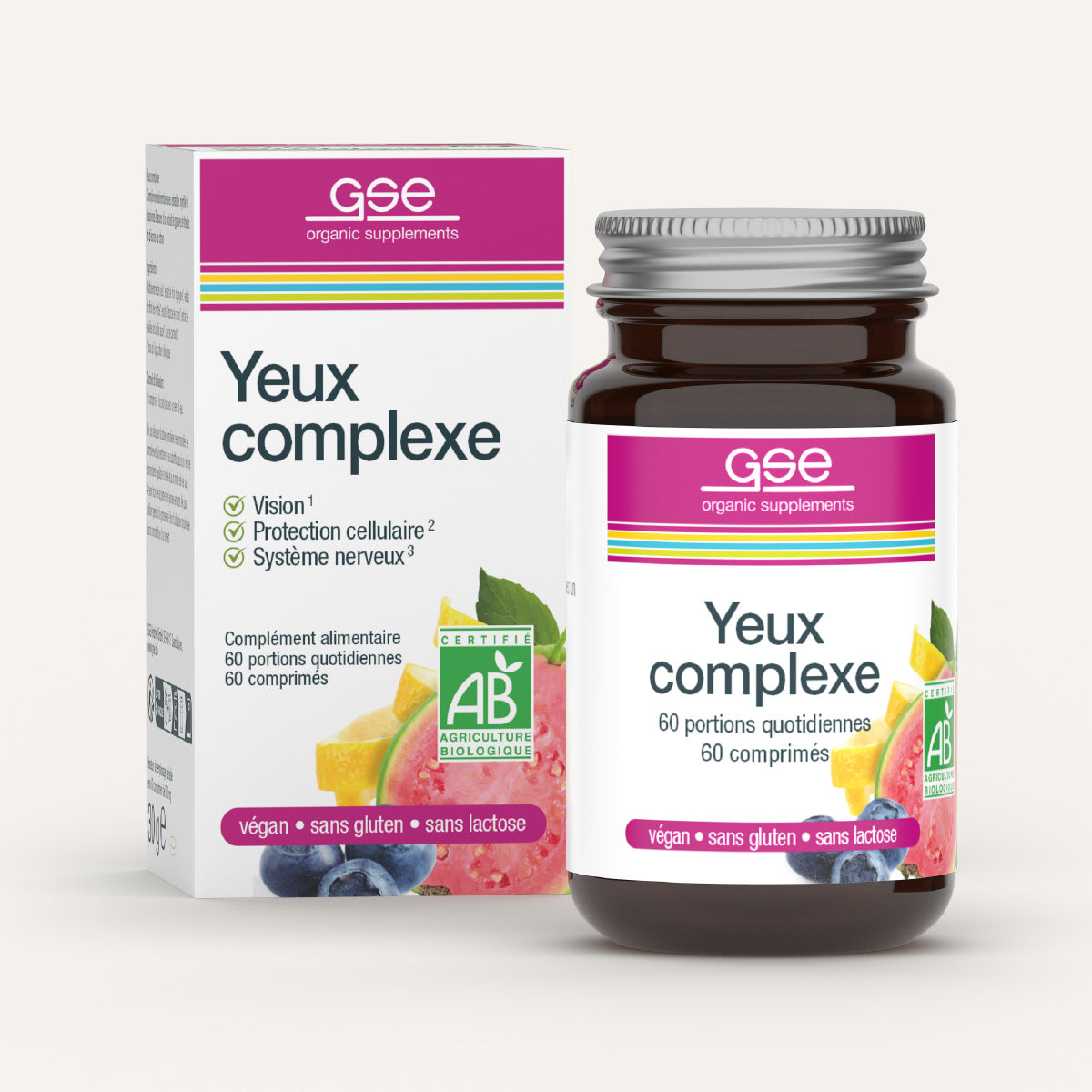 Eine braune Nahrungsergänzungsmittel-Flasche mit der Aufschrift Augen Complex (Bio) FR steht neben ihrer Schachtel, beide von gse.organic.supplements. Mit Fruchtbildern, veganen und glutenfreien Etiketten heben sie Blaubeerextrakt hervor.