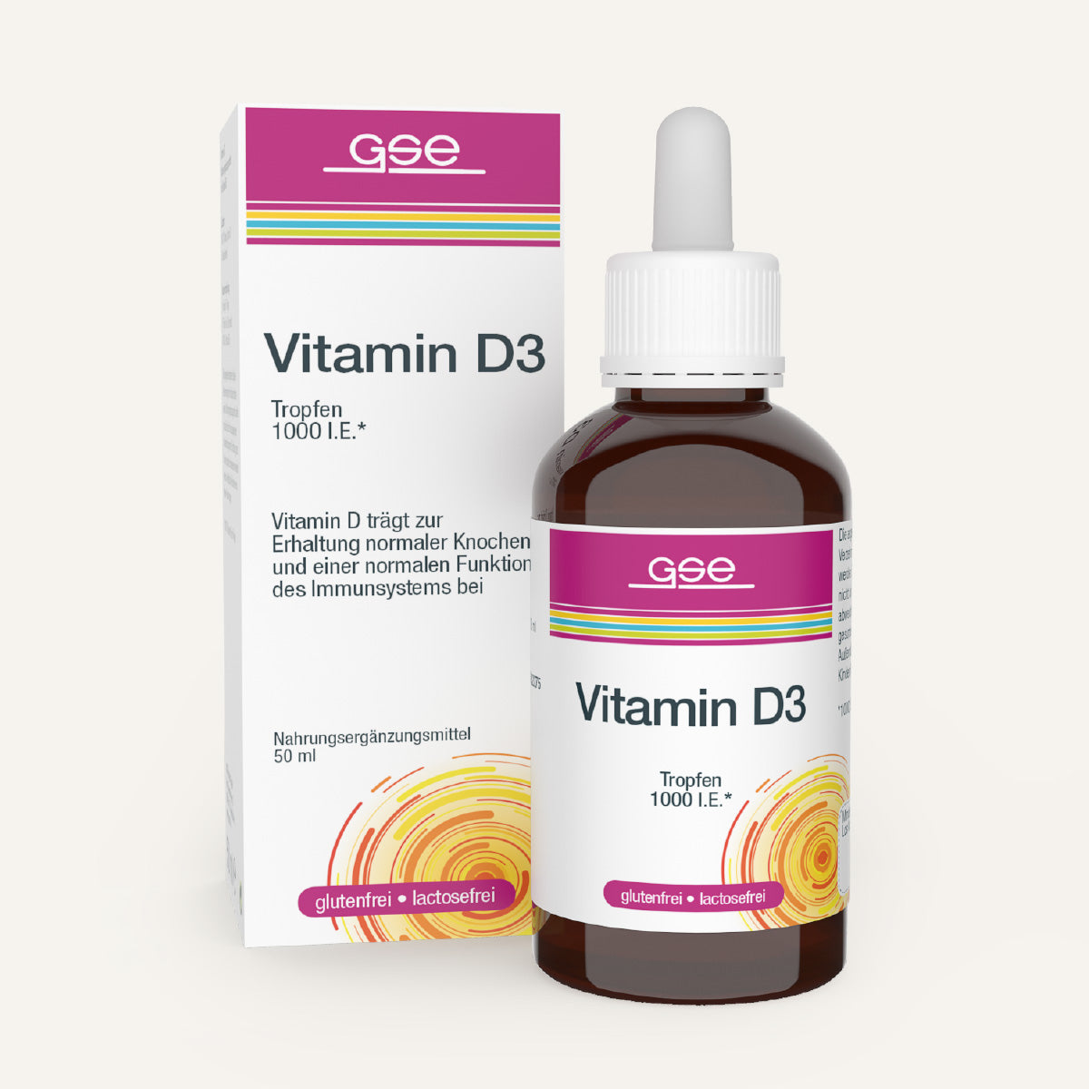 Eine braune Glasflasche mit weißem Tropfverschluss mit der Aufschrift Vitamin D3 Tropfen von gse.organic.supplements steht vor ihrer bunten Schachtel. Auf beiden steht der Hinweis auf die gluten- und laktosefreien Sonnenvitamin-Tropfen, die das Immunsystem unterstützen.
