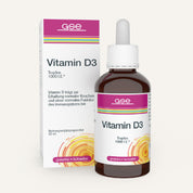 Eine braune Glasflasche mit weißem Tropfverschluss mit der Aufschrift Vitamin D3 Tropfen von gse.organic.supplements steht vor ihrer bunten Schachtel. Auf beiden steht der Hinweis auf die gluten- und laktosefreien Sonnenvitamin-Tropfen, die das Immunsystem unterstützen.
